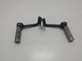 JUEGO ESTRIBERAS TRASERAS Yamaha NEOS 2002
