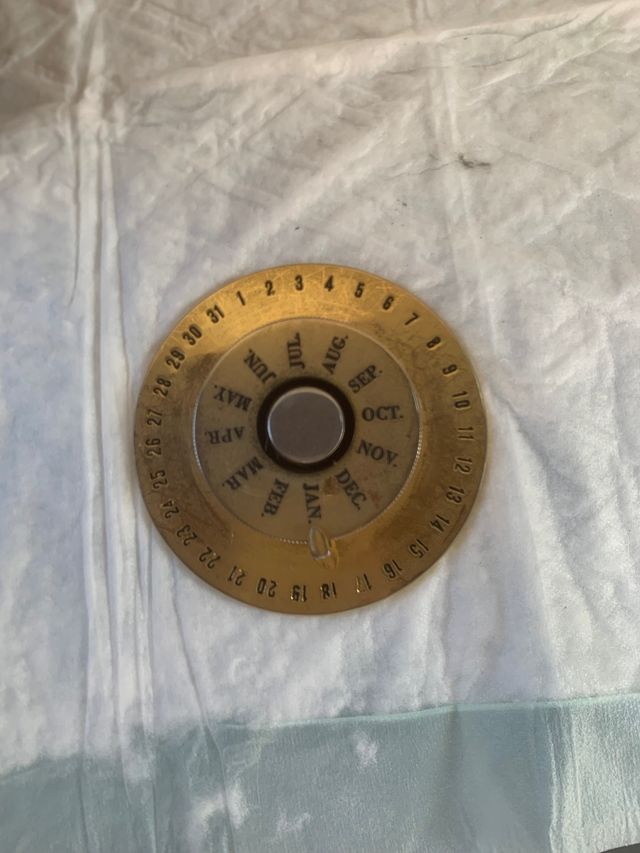 Calendario perpetuo da tavolo vintage