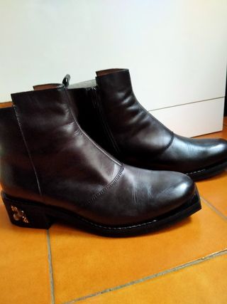 Botines de piel negros, talla 36