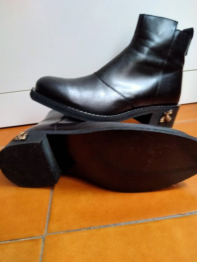 Botines de piel negros, talla 36