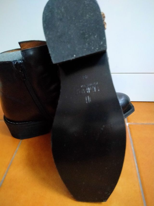 Botines de piel negros, talla 36