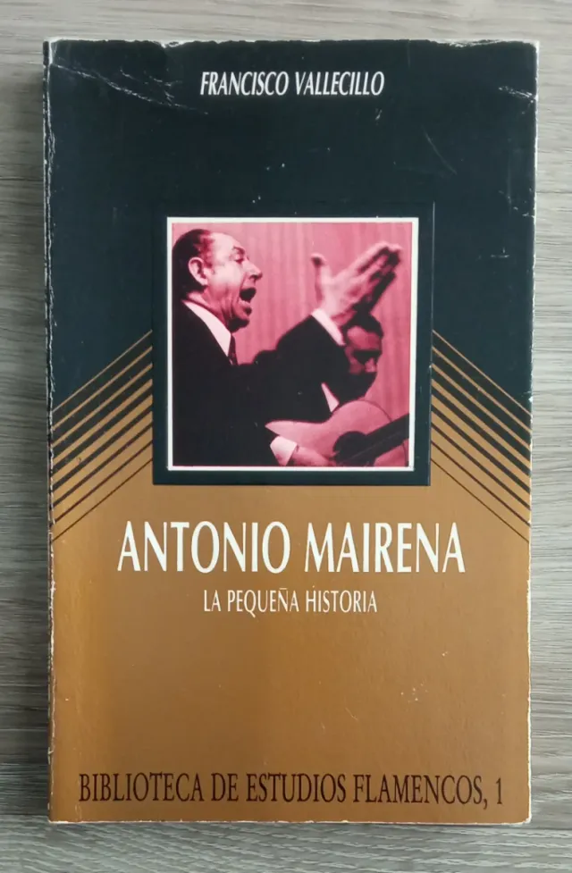 Lote 3 libros de Antonio Mairena.
