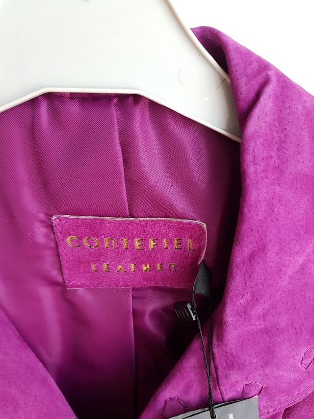 Cazadora de ante de chica talla L,a estrenar