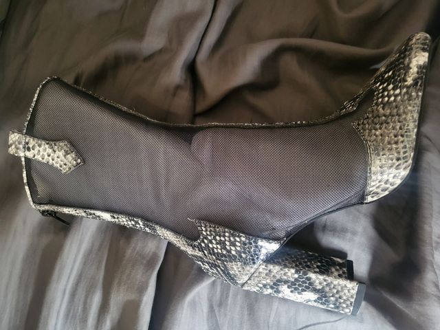 botas cow leather Jeffrey Campbell