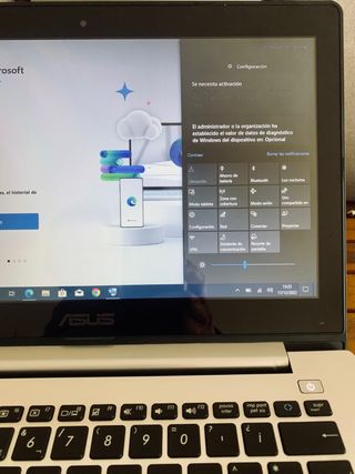 ASUS VivoBook S300C  Táctil