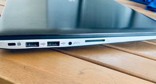 ASUS VivoBook S300C  Táctil