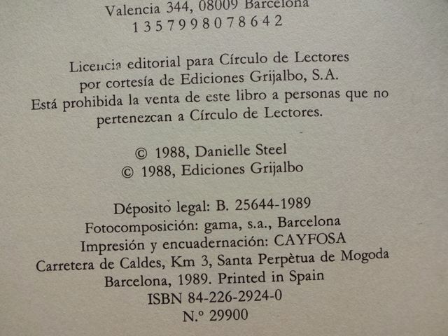 Libro Novela con el titulo Zoya de Danielle Steel