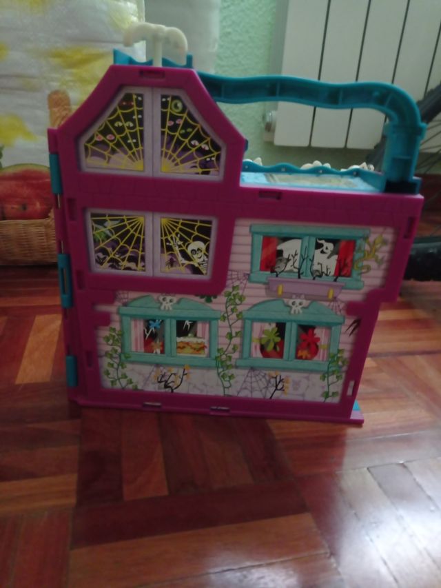 Casa Monster de Pin y Pon