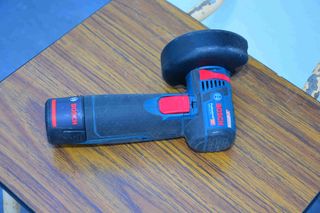 Bosch GWS 12V - 76 Mini Radial a batería de segunda mano por 200 EUR en ...
