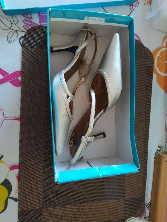 Par de Zapatos de fiestas y eventos