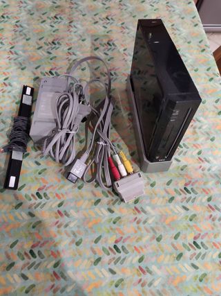 consola Nintendo wii y 5 juegos 