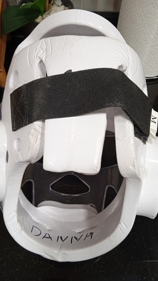 casco de taekwondo