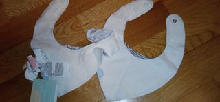 2 pañuelos babero bebe