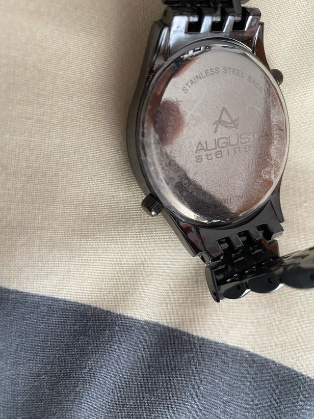 Reloj de pulsera August Steiner