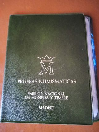cartera de pruebas numismática  estrella 77.......