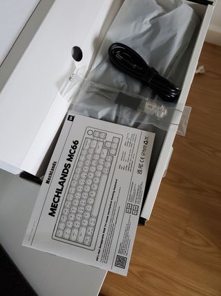 Teclado Mecanico Custom 65% Mechlands MC66 Negro