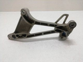 ESTRIBERA TRASERA DCH. Honda VFR 750 1991