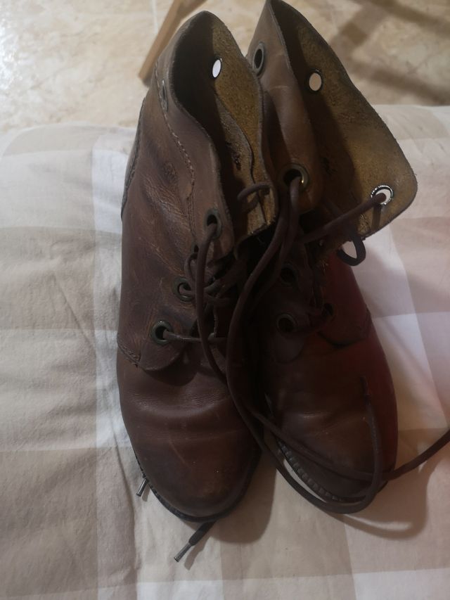 Botines de piel