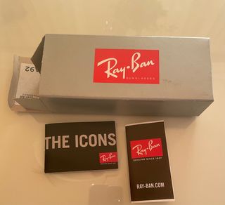 Caja cartón gafas Ray Ban