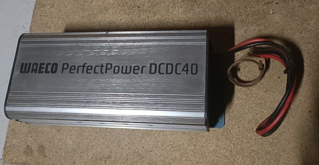 Conversor 24 a 12 voltios