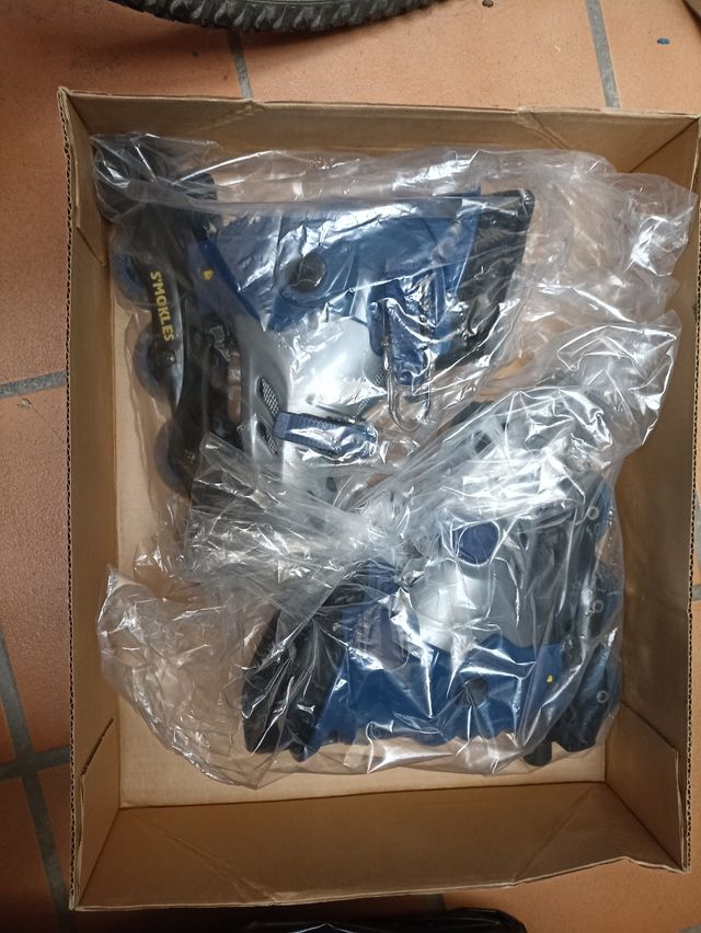 Patines en línea de ruedas adaptables 28-31.