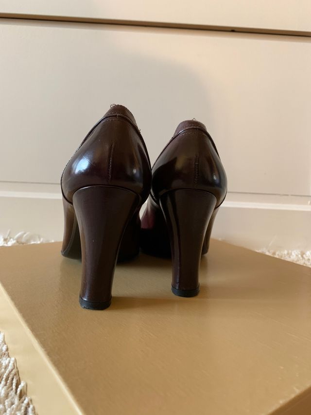 Zapato salón tacón Atelier Mercadal Vintage