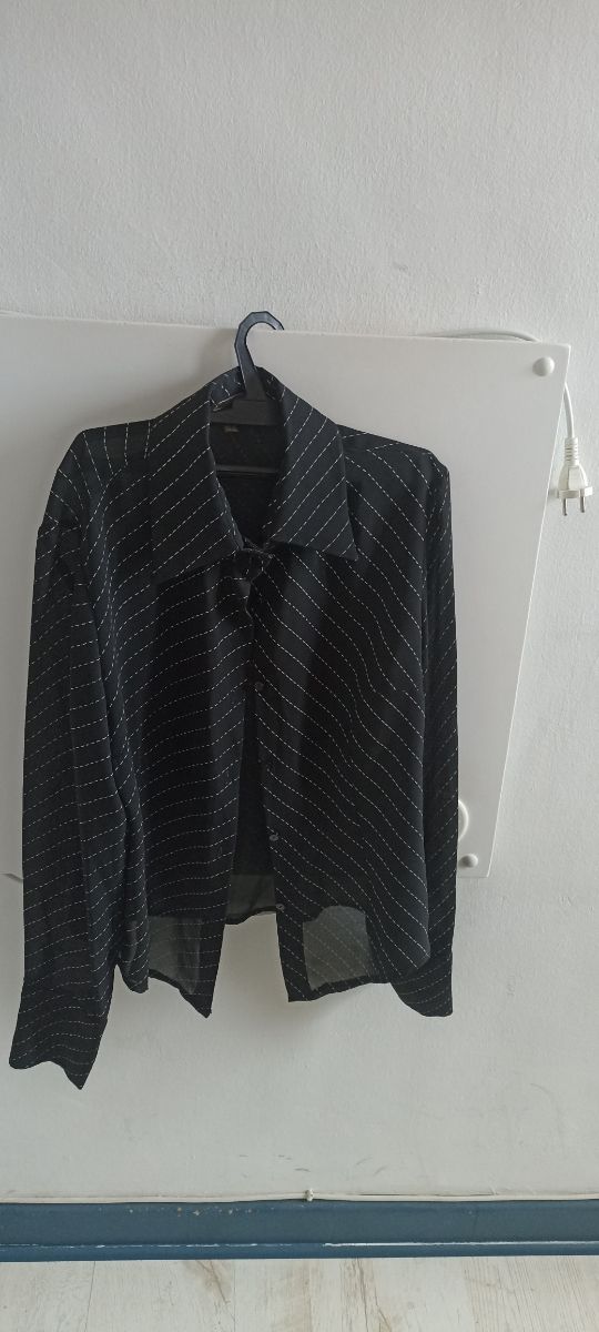 Camisa negra Aibonito