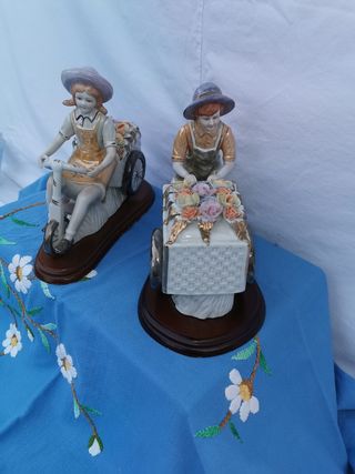 pareja de figuras de porcelana