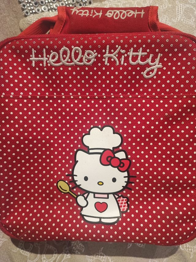 Preciosa bolsa portacomida Hello Kitty