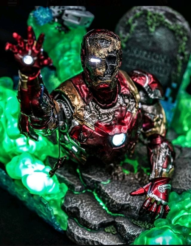Hot toys Iron Man Illusion