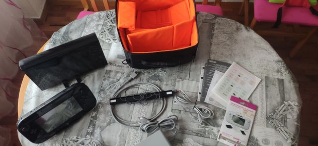 Nintendo wii u con bolsa