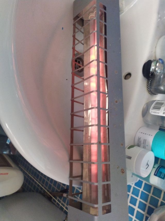 Aquecedor de banheiro Jata