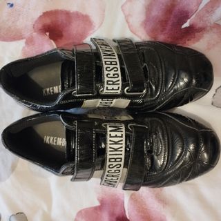 bambas de charol Bikkembergs