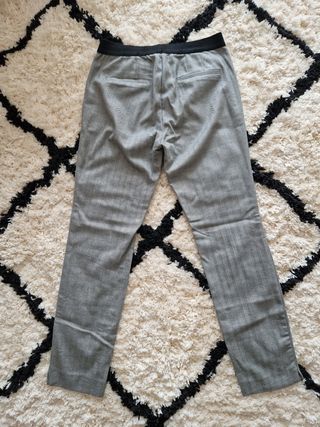 Pantalón Zara