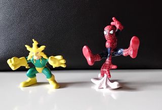 SPIDERMAN & ELECTRO muñecos de cómic. MARVEL
