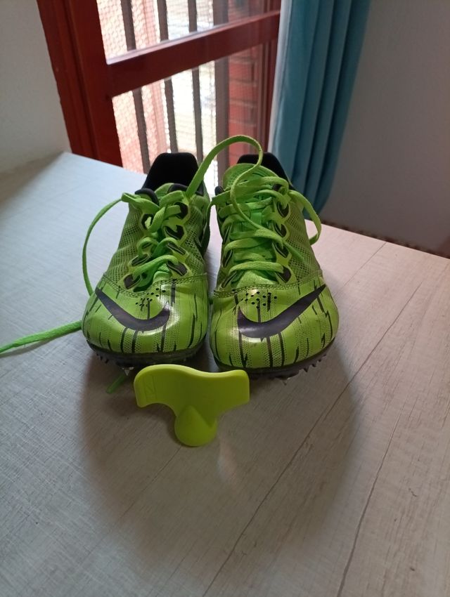 ZAPATILLAS DE ATLETISMO NIKE RIVAL S