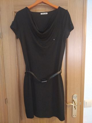 VESTIDO CINTURÓN TACHUELAS 