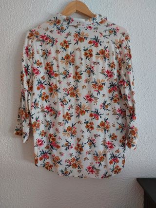 camisa flores b