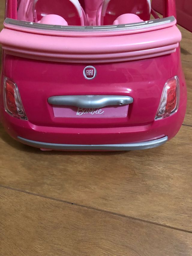 Fiat barbie descapotable rosa