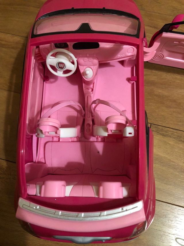 Fiat barbie descapotable rosa