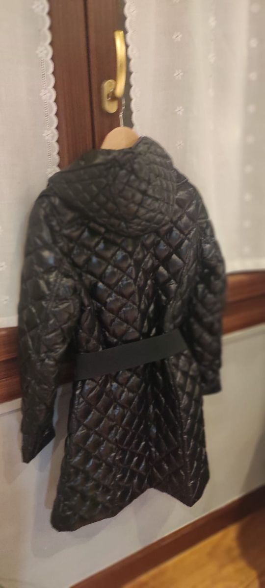 Chaqueta Moncler plumifero largo