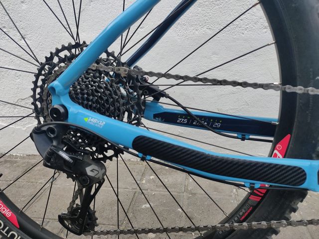 Rockrider xc 500 con horquillas rockshox sid