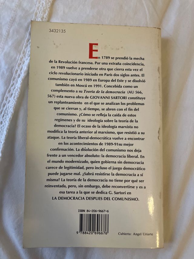 G. Sartori. La democracia después del comunismo