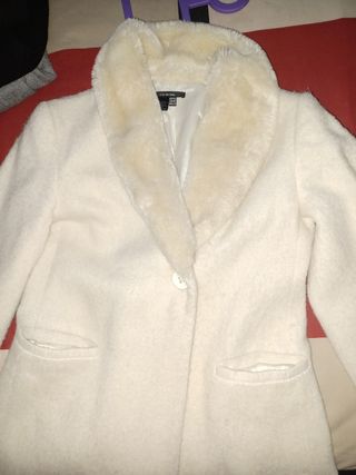 vestido de fiesta rosa empolvado o marfil