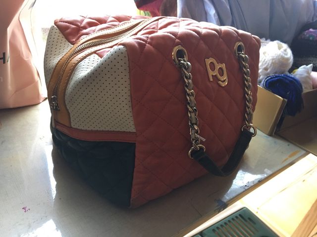 Bolso de asa corta PG