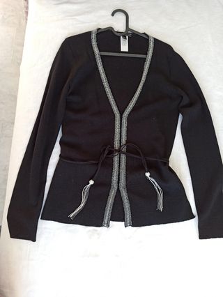 chaqueta negra fiesta Mango