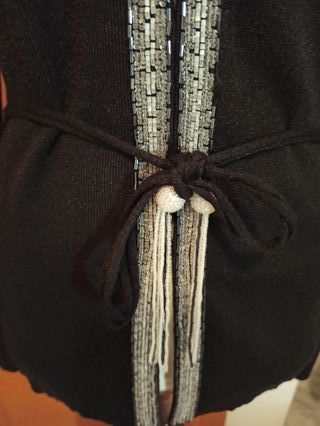 chaqueta negra fiesta Mango