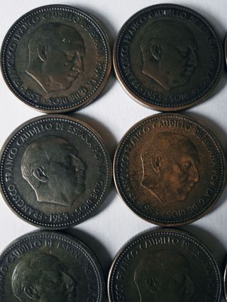 12 monedas de 2.5 pesetas de 1953 estrella 54.    