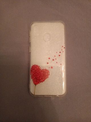 Cover Samsung A20e trasparente con cuori 