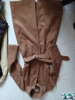 vestido de fiesta rosa empolvado o marfil